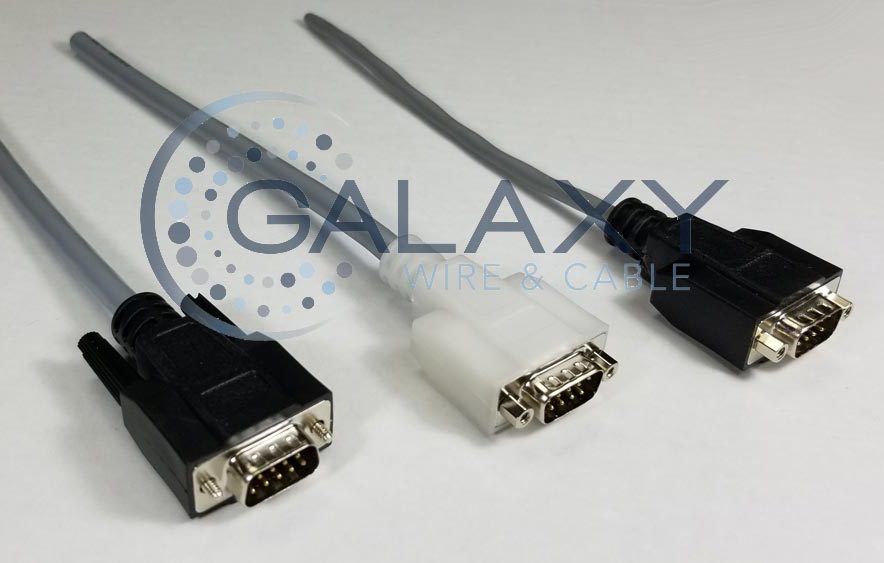 Molded D-Sub cable connectors